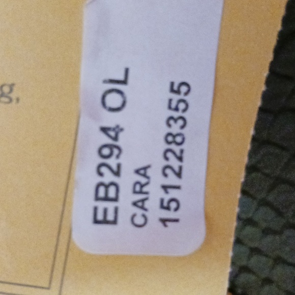 Dooney and Bourke Cara croc bag - Picture 11 of 12